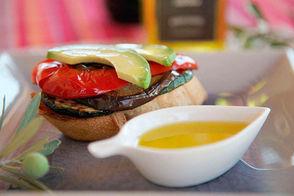 Toast aux légumes grillés